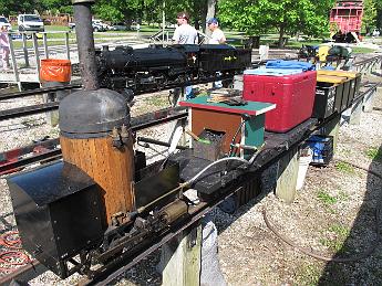  6-May-2011 Mid-South Live Steamers, TN. The full trainset: The Crab, Engineers car with new coal-bunker seat, and two-passenger NYC gondola.